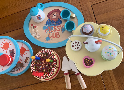 Wooden play food - play, cake