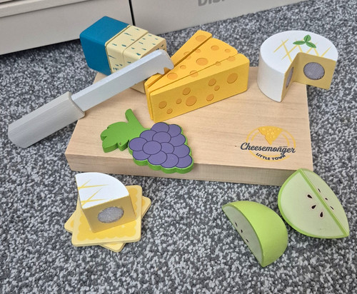 Cheesemonger little toy - little,