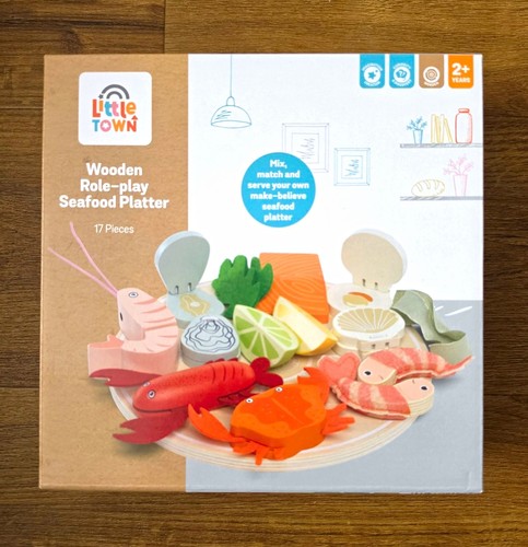Little town wooden role play - town,